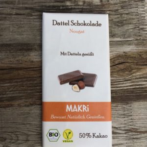Schokolade Nougat mit Datteln gesüßt vegan
