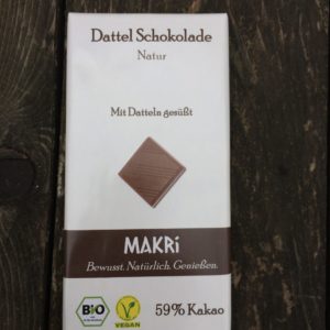 Schokolade Mandel mit Datteln gesüßt vegan