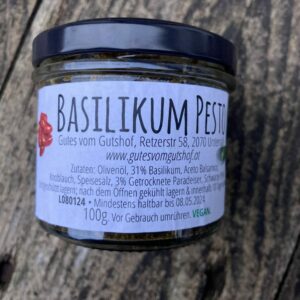 Basilikum-Pesto